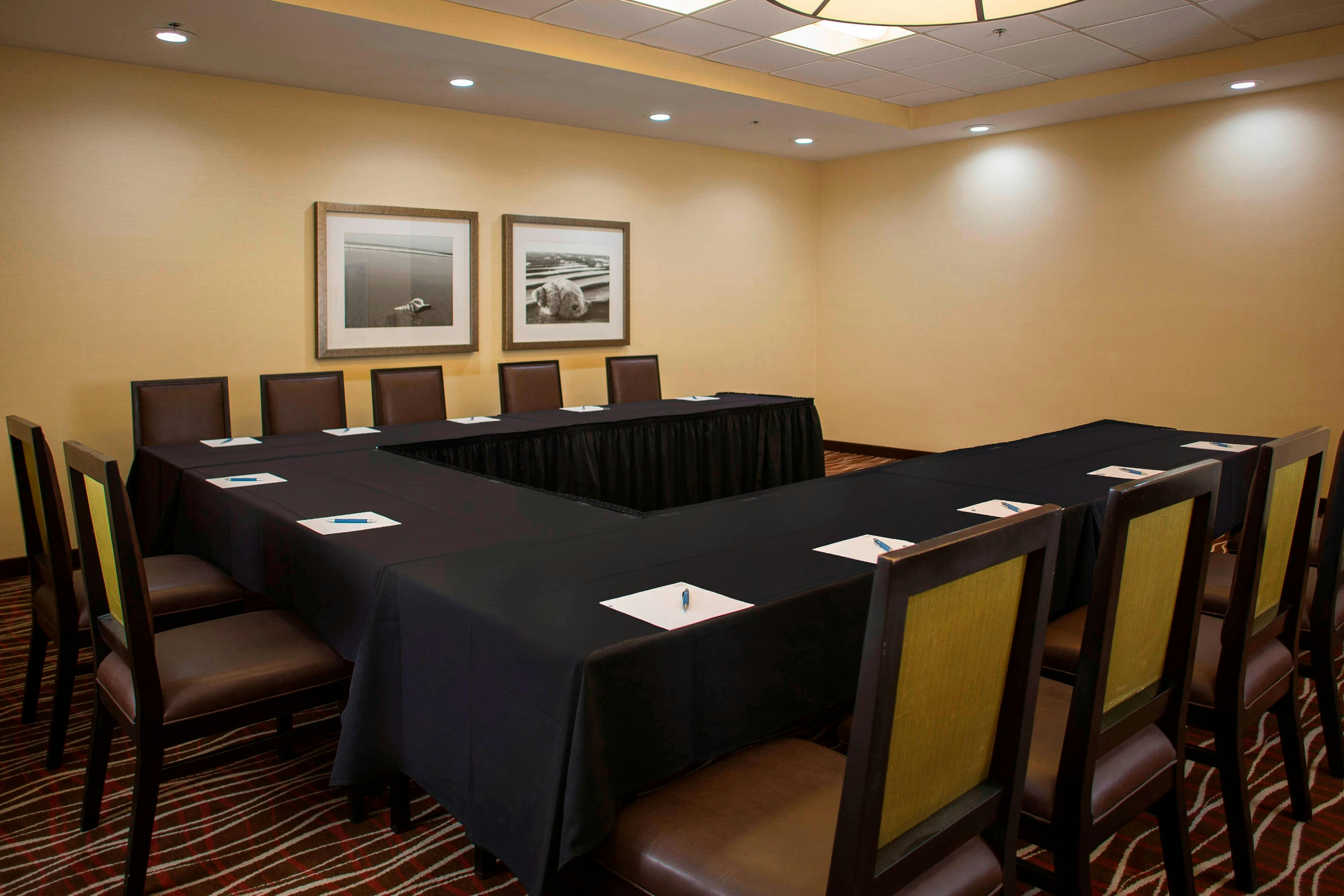 Four Points by Sheraton Suites Tampa Airport Westshore 11/16