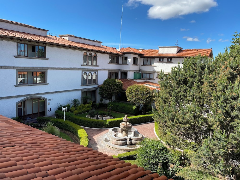 Hotel Del Angel 44/50