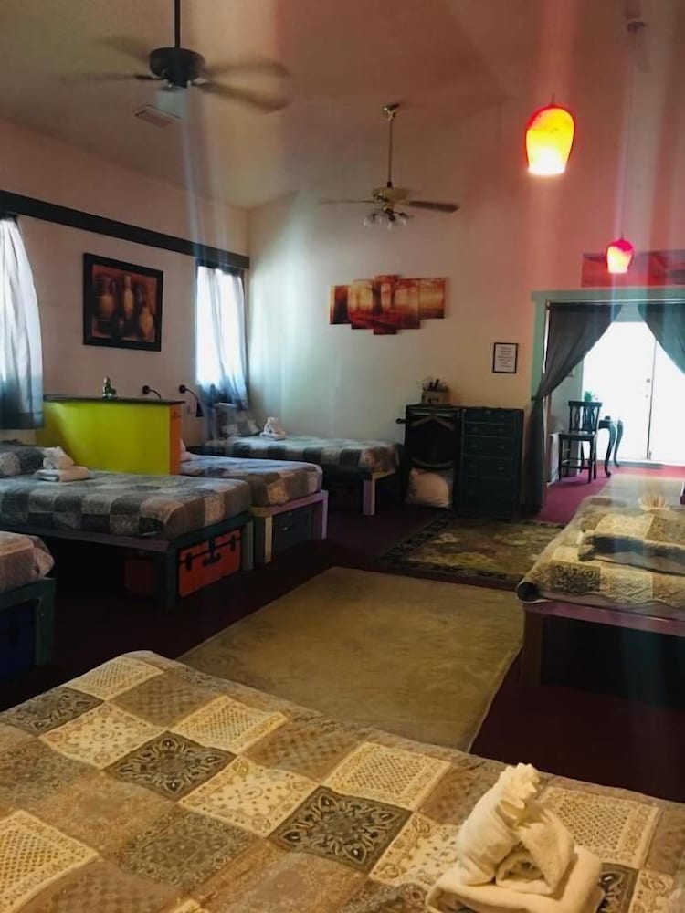 Williams AZ Hostel 50/67