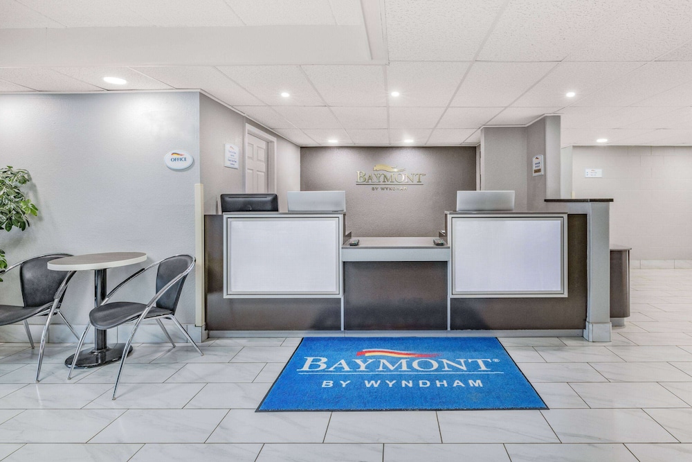 Baymont by Wyndham Gillette 3/24