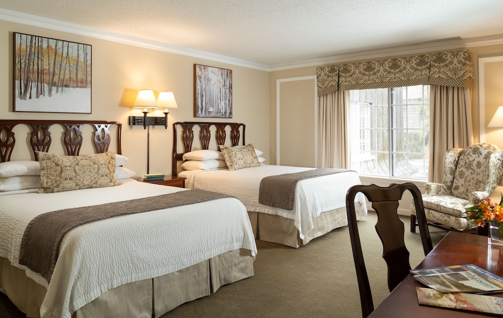 Meadowbrook Inn And Suites 13/45
