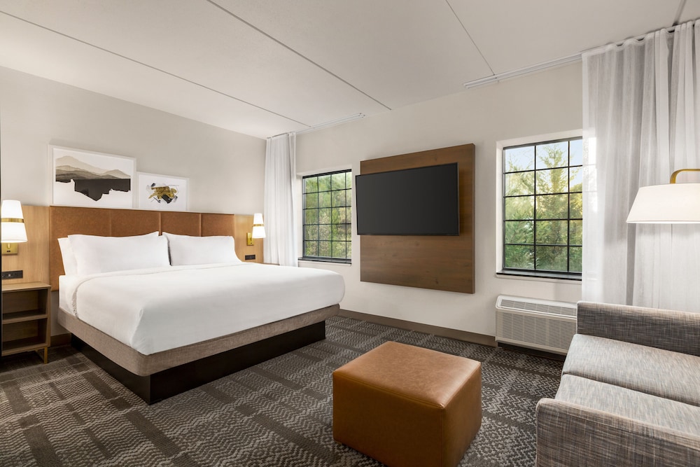Staybridge Suites Quantico-Stafford 12/60
