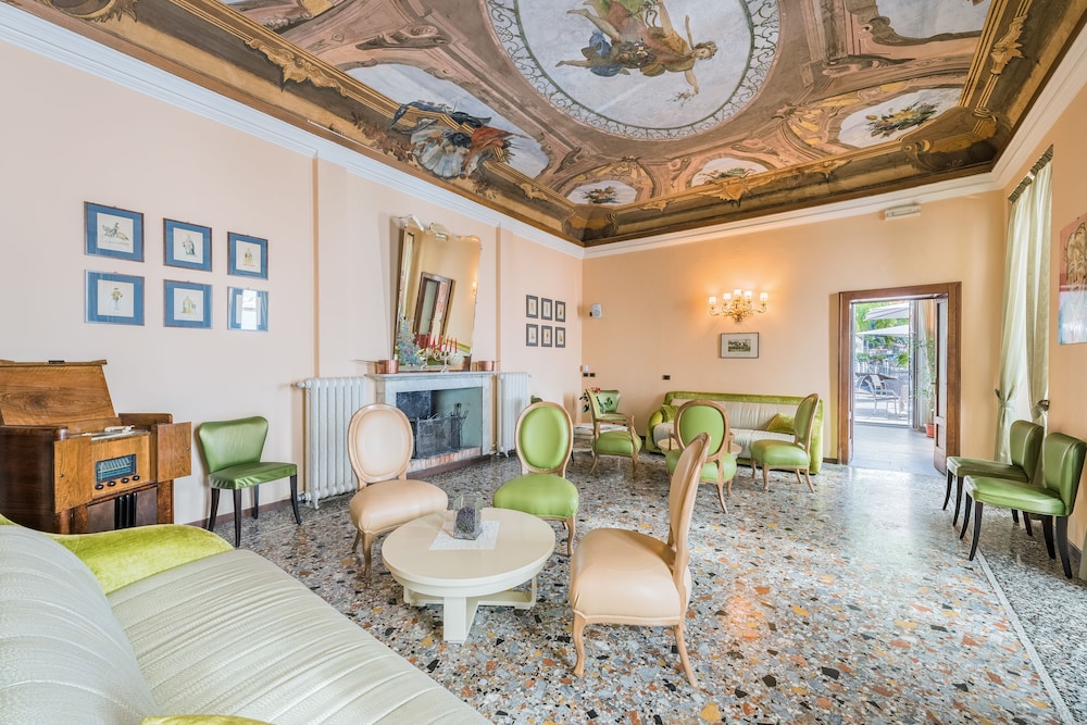 HOTEL VILLA BELVEDERE 51/68