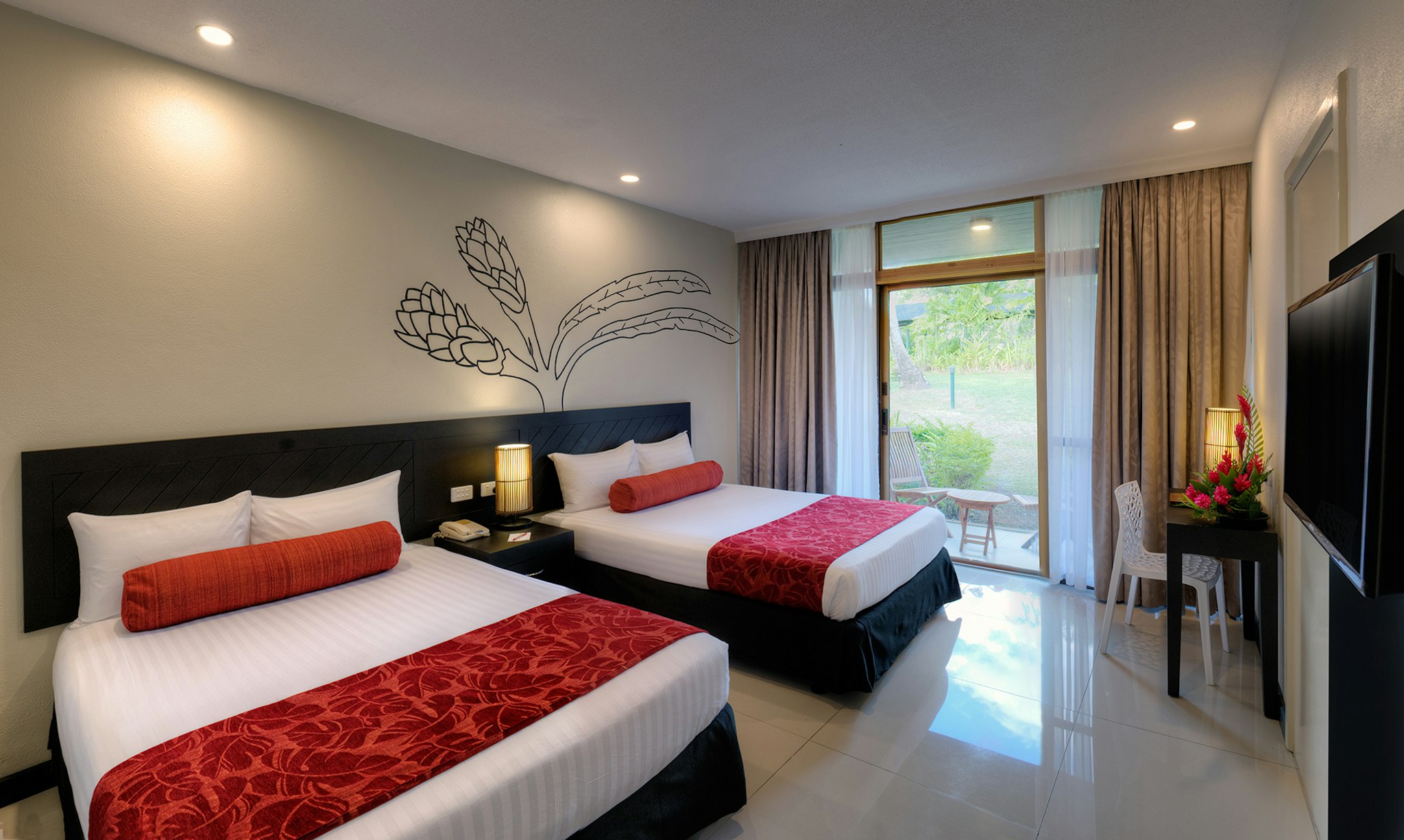 Tanoa International Hotel 11/36