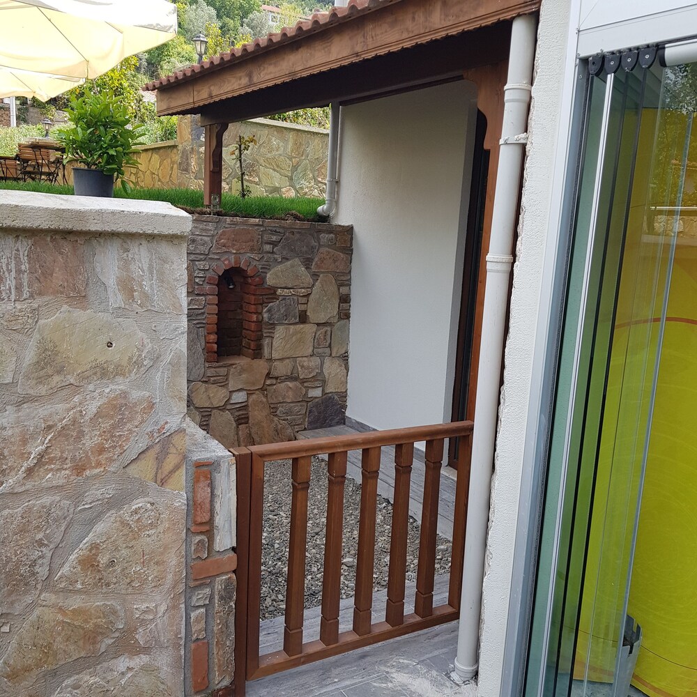 Akcapinar Korfez Butik Otel 3/46