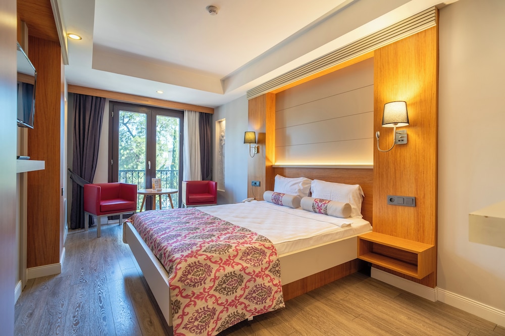 May Park Hotel 20/67