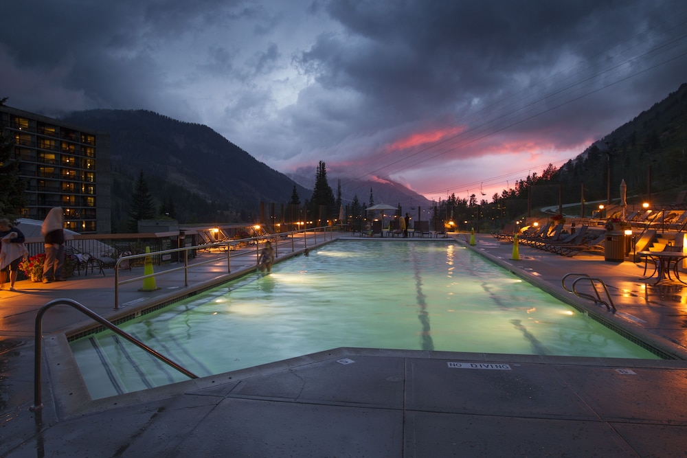 The Cliff Lodge and Spa 30/31