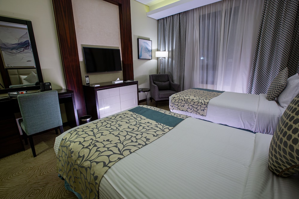 Triumph Luxury Hotel 15/64
