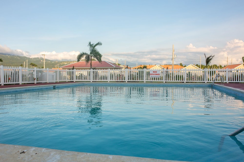 The Oasis Golf Retreat 13/29