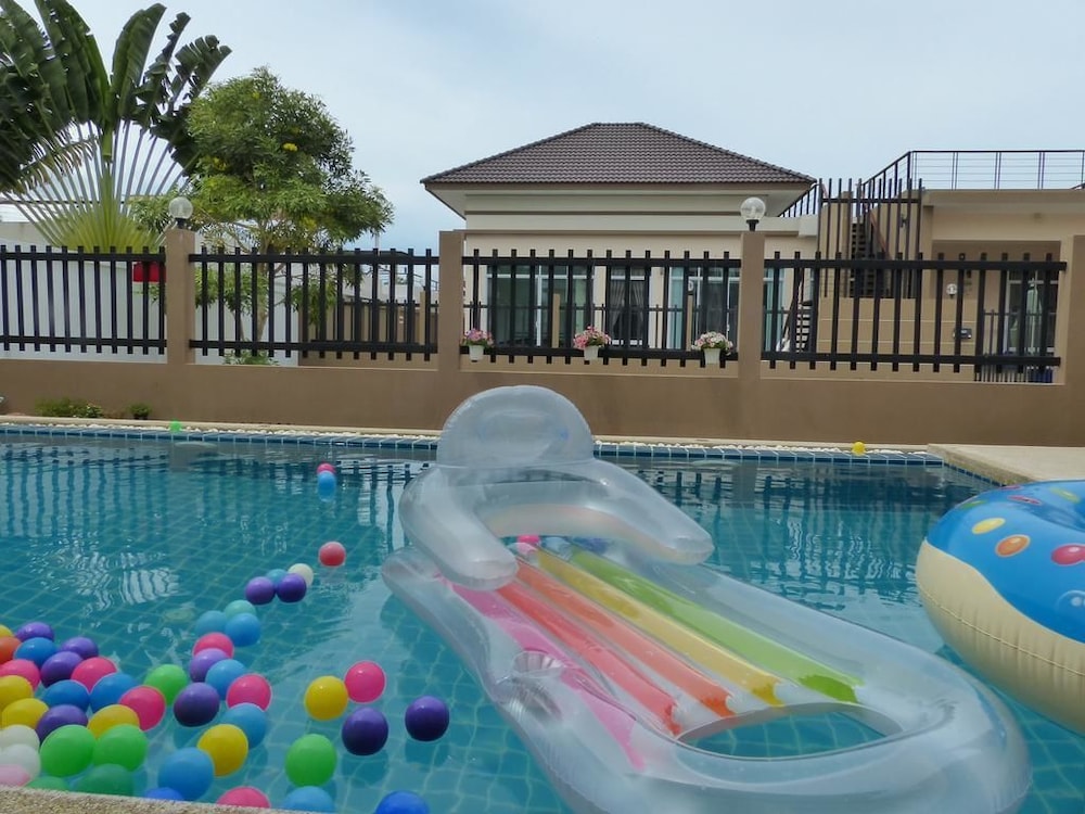 So Cool Pool Villa 15/20