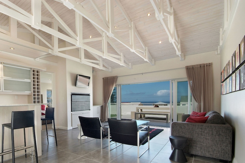 Spatalla Holiday Homes 30/50