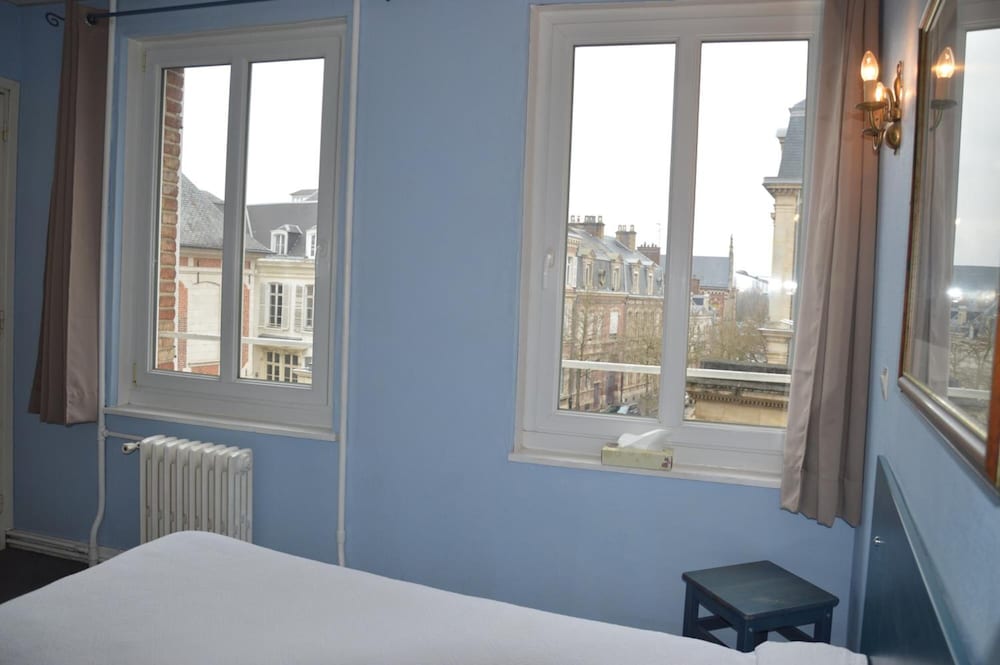 Hotel Victor Hugo 22/45