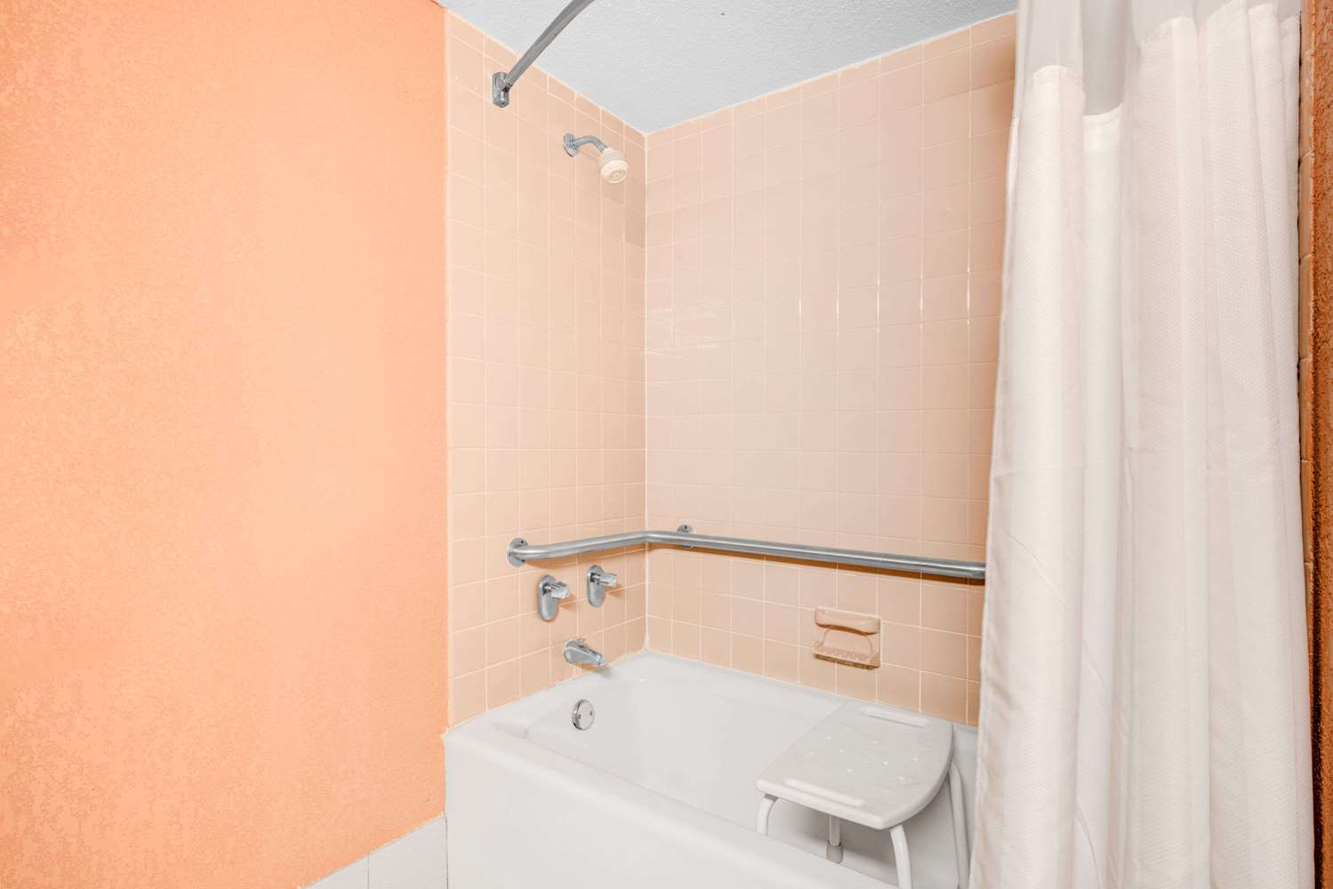 Express Inn - New Cumberland 10/10