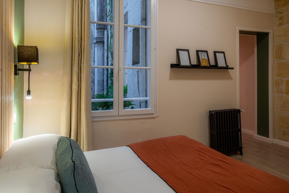 Hotel Madame 13/50