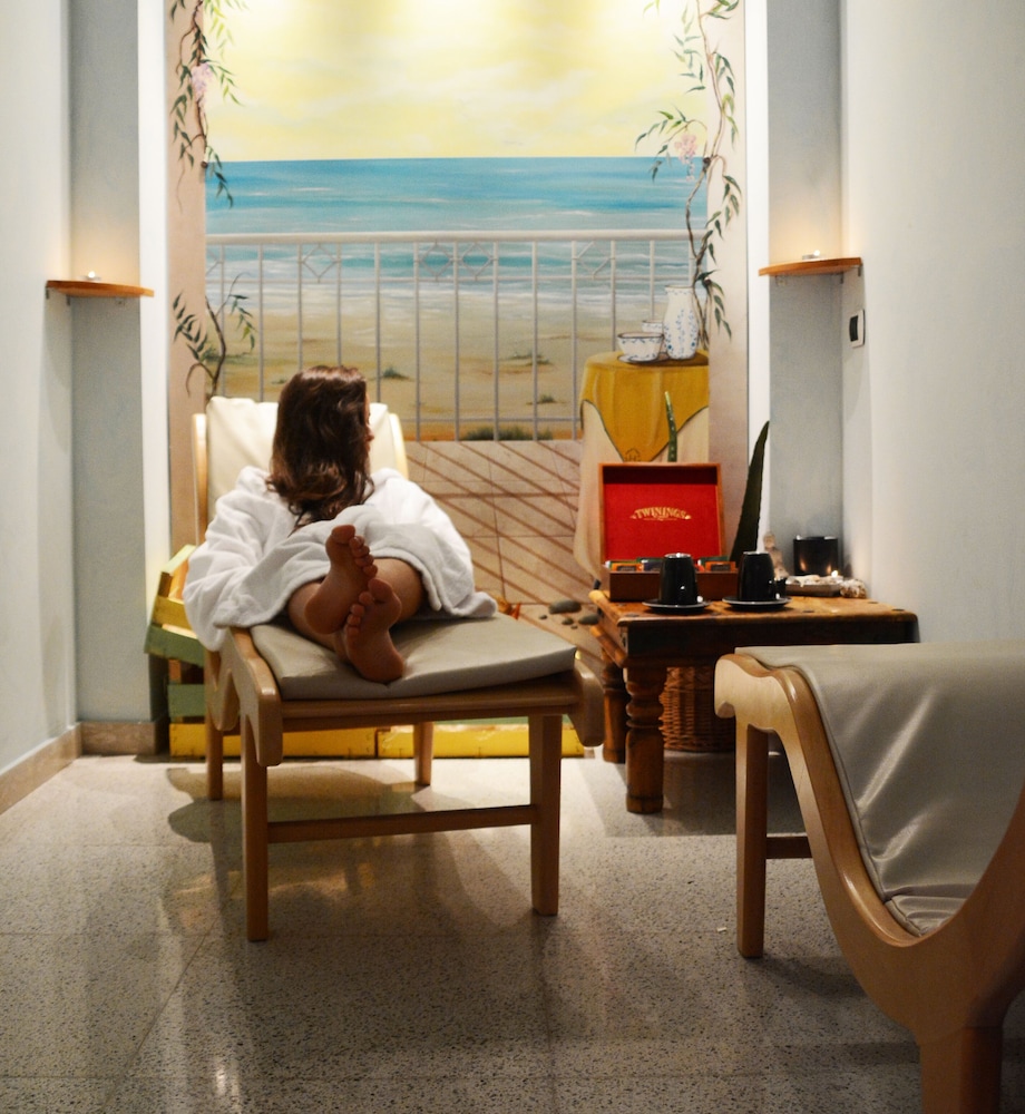 Hermitage Hotel Club And Spa 11/50