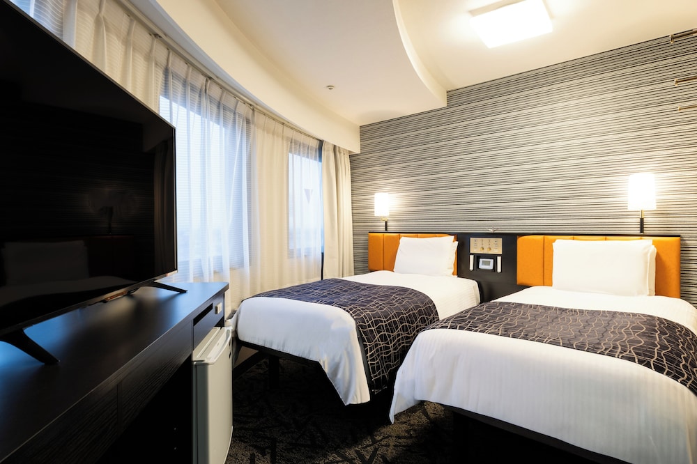 ROOM, TWIN BEDS, SMOKING