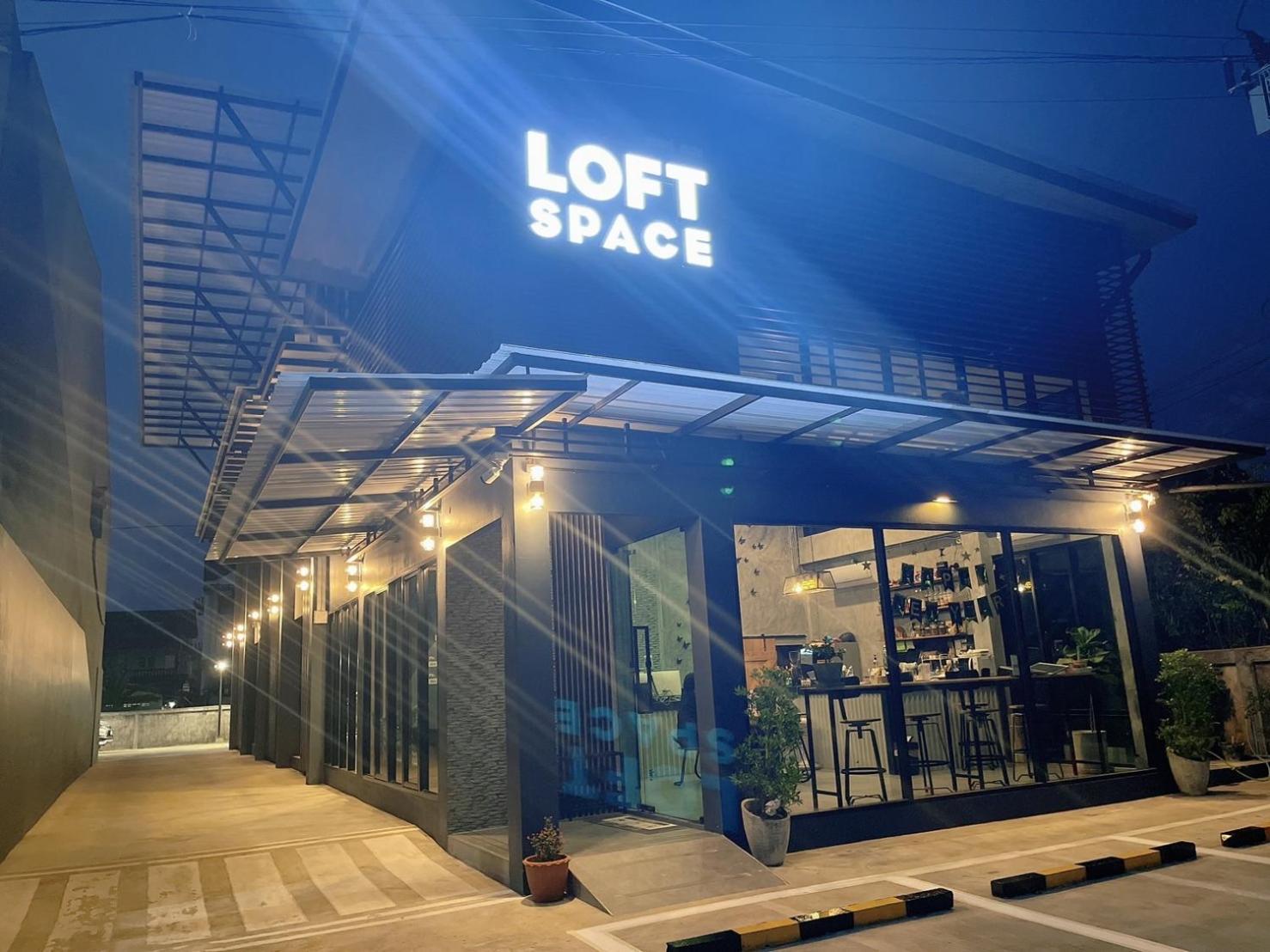 Loft Space Hotel 1/44