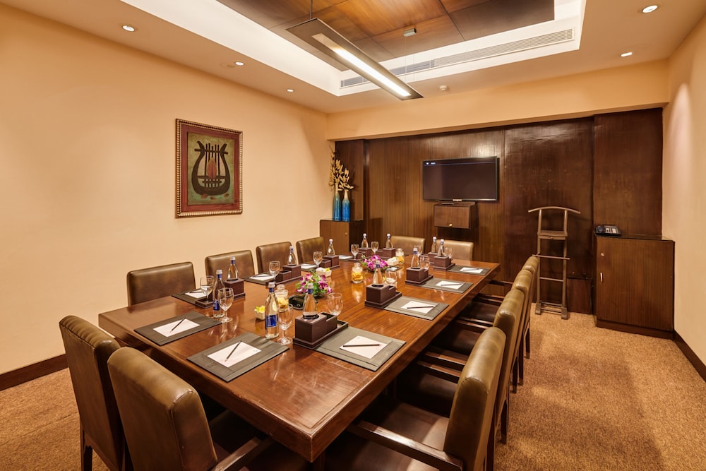 The Lalit New Delhi 60/63