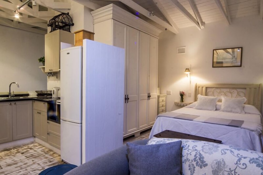 Maison - H Guest House photo5