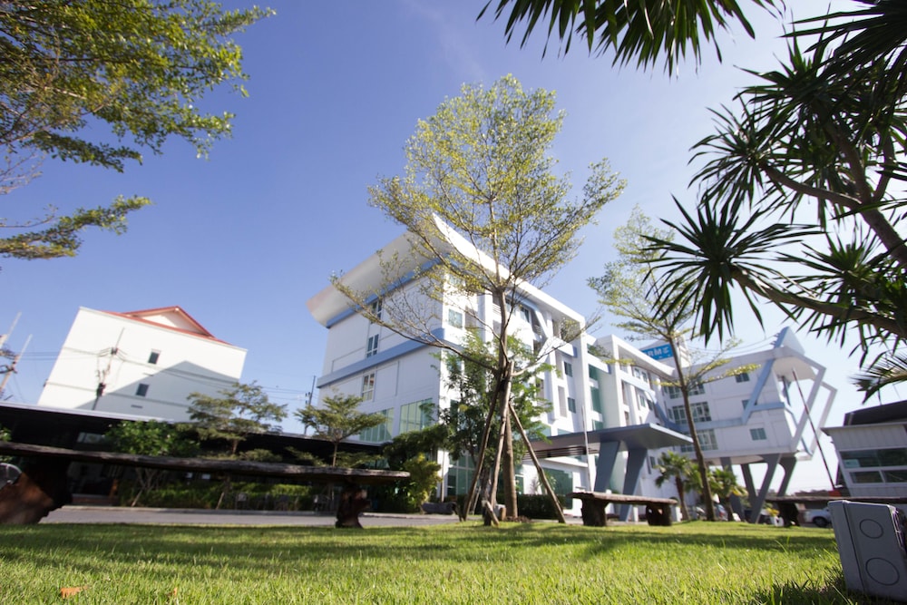 Primetime Hotel 17/20