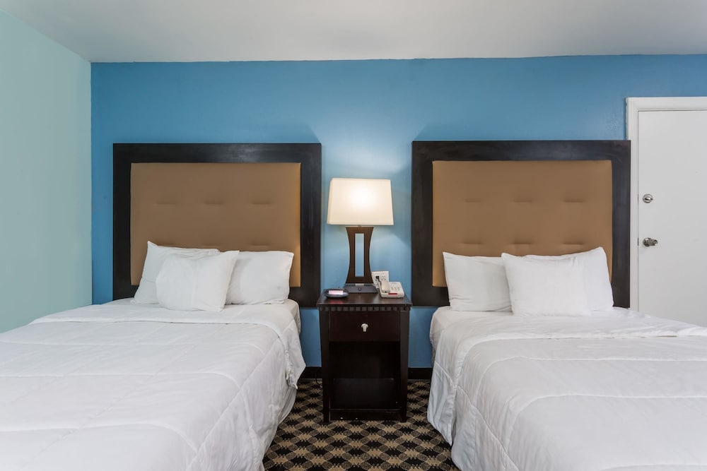 Days Inn by Wyndham Salisbury 14/26