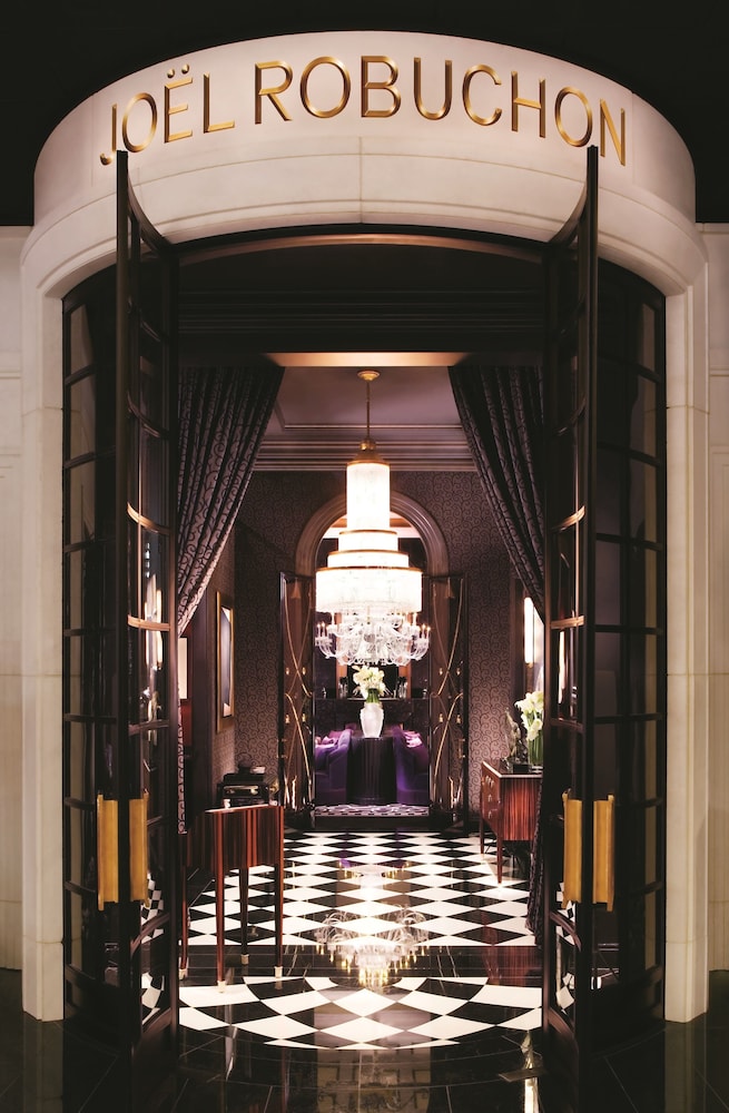 Lobby at The Signature at MGM Grand - All Suites, LAS VEGAS - NV