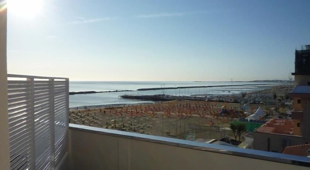 Albergo Aquila 30/37