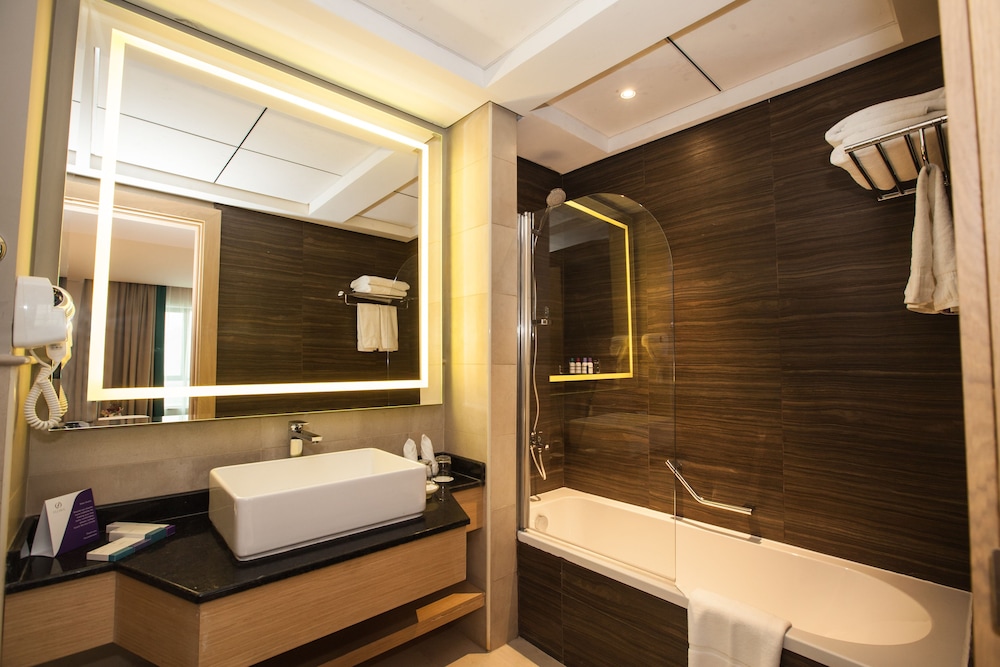 Flora Inn Dubai 12/51
