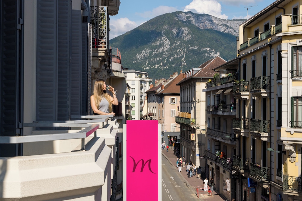 Mercure Annecy Centre 36/69