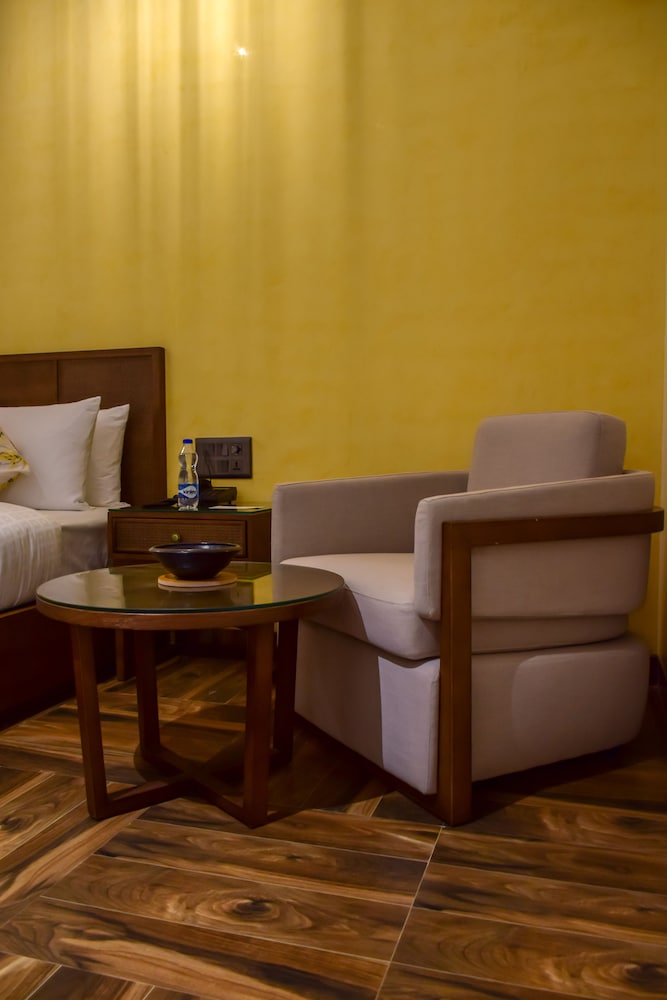 The Summer House, Pachmarhi - AM Hotel Kollection 39/60