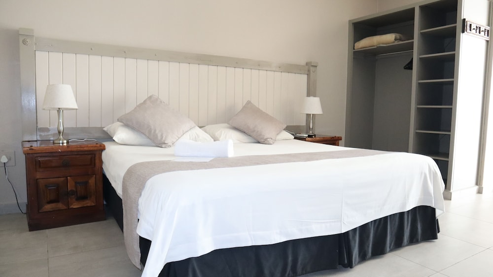 Bon Hotel Margate 13/50