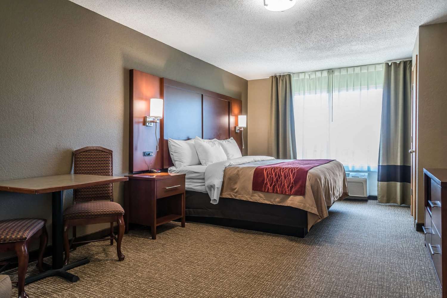Country Inn and Suites by Radisson Stillwater MN 5/16