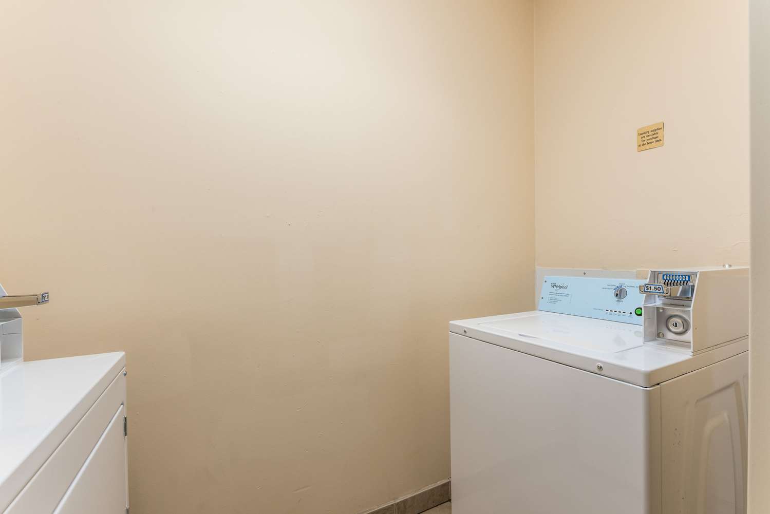 Quality Inn Huntersville Near Lake Norman 3/17