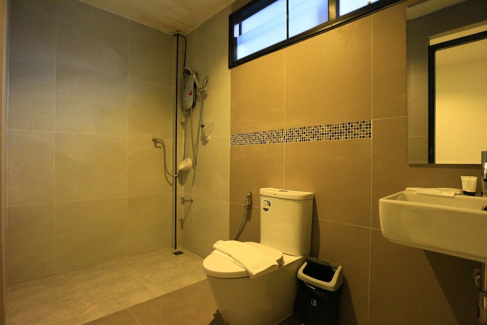 Azz Hotel 39/43