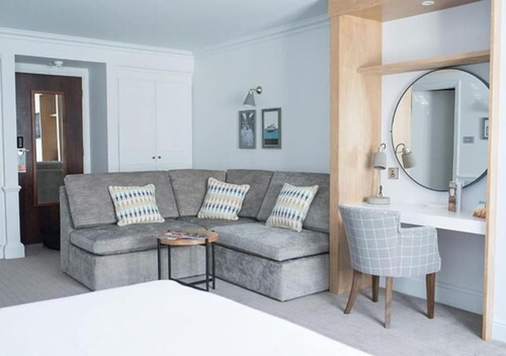 Solent Hotel and Spa 93/110