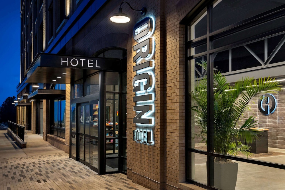 Origin Westminster, a Wyndham Hotel 1/44