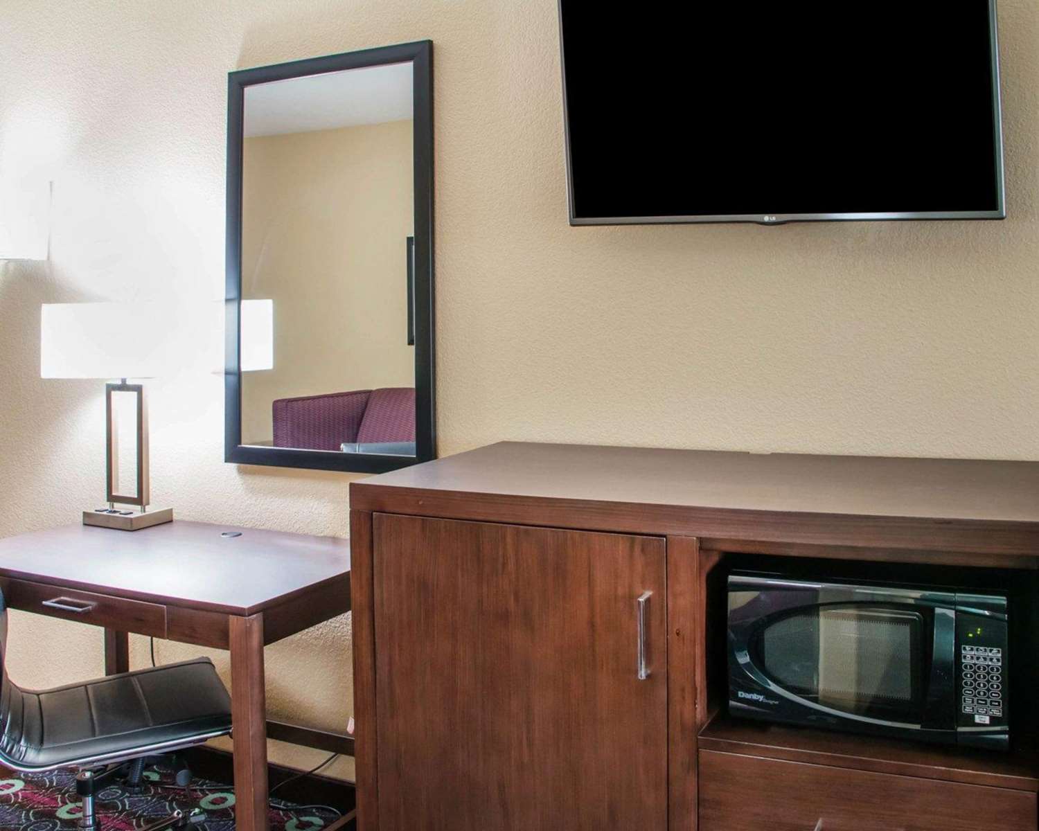 Comfort Inn and Suites San Marcos 39/47