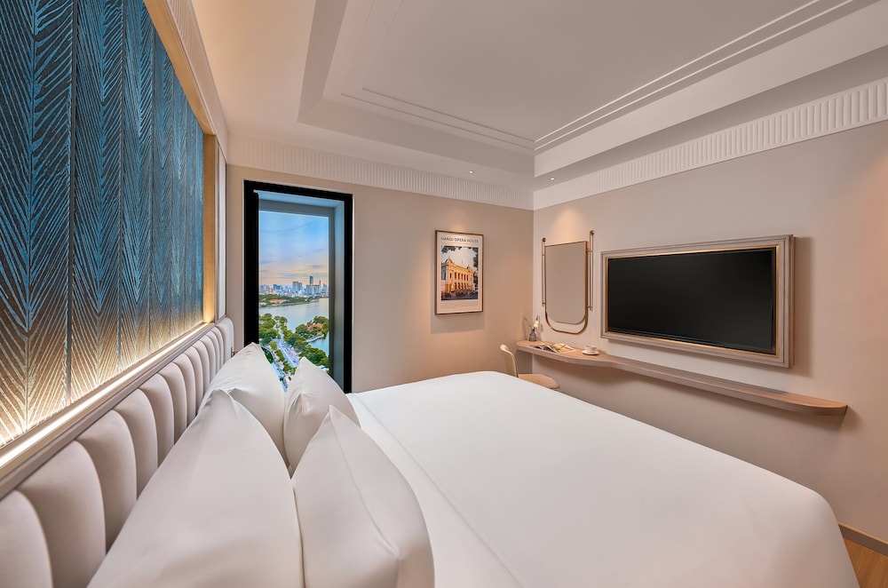 Superior, Twin Beds, No Window، La Siesta Premium Lakeside 2/5