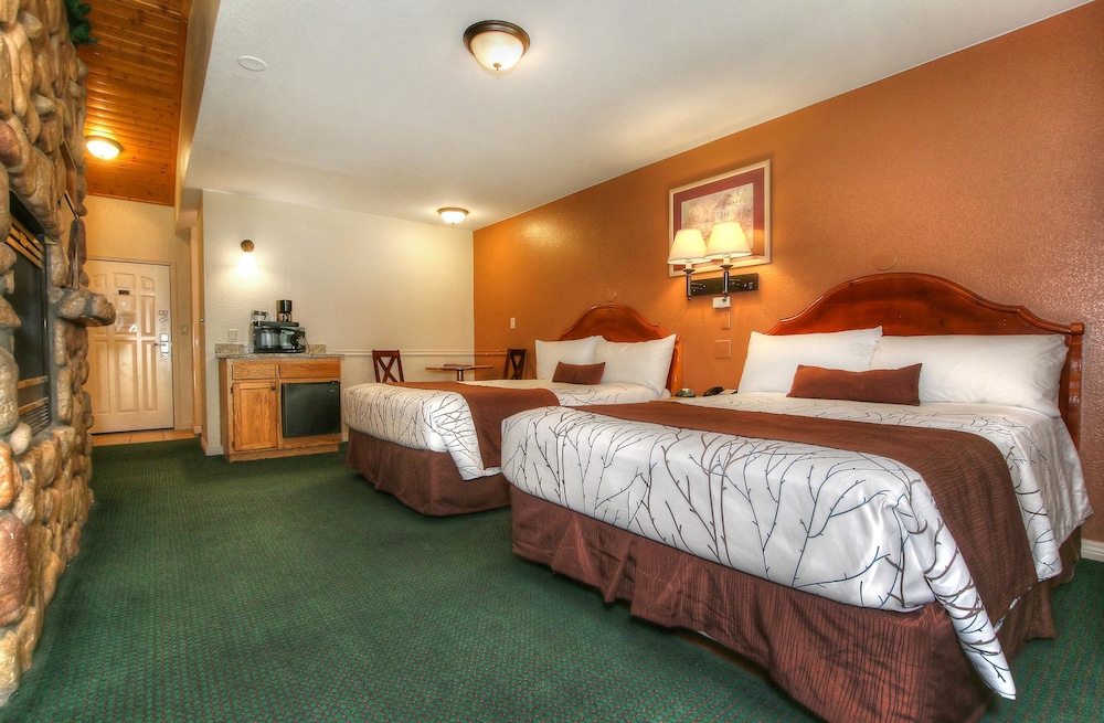 Majestic Mountain Inn 9/68