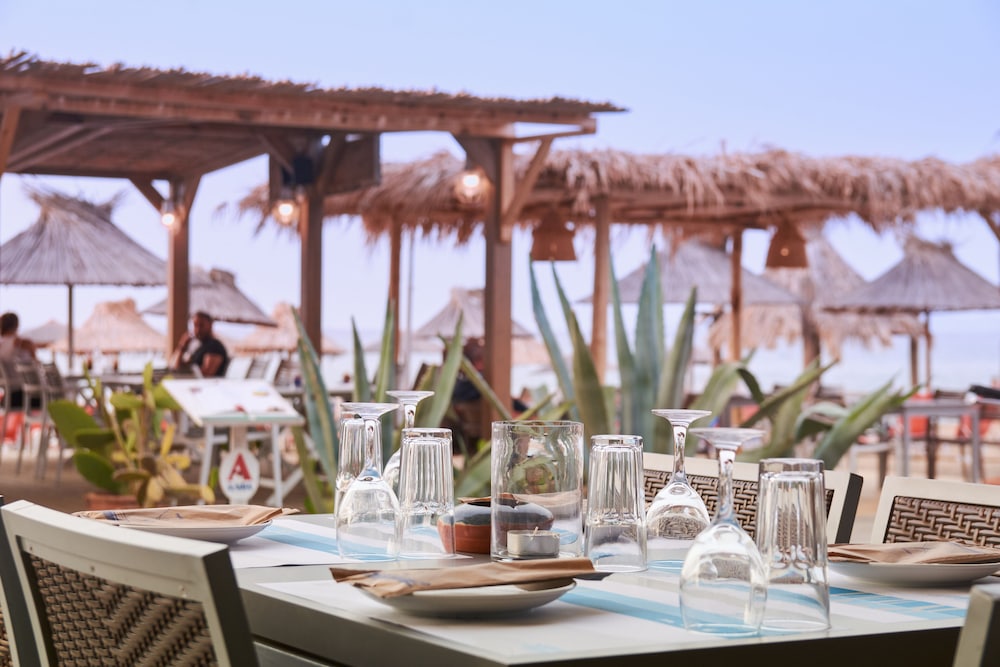 Aptera Beach 31/46