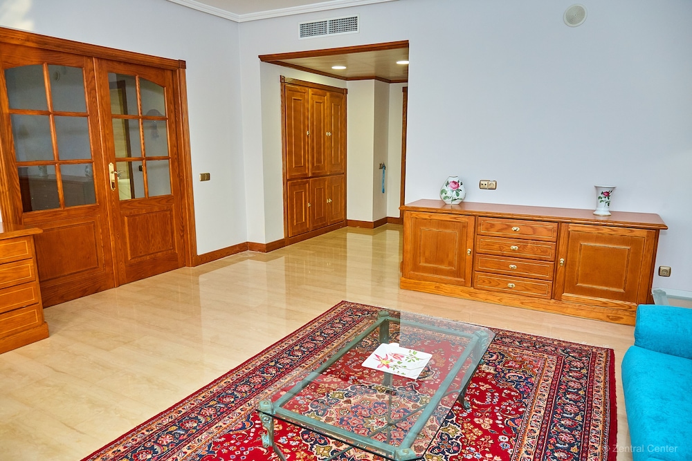 Zentral Center Hotel - Adults Only 10/50