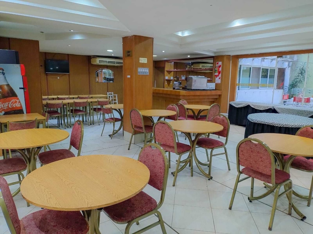 San Remo City Hotel 40/50