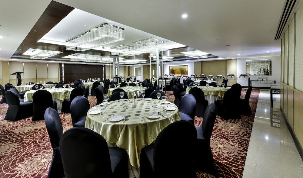 Lemon Tree Hotel Jammu 14/16