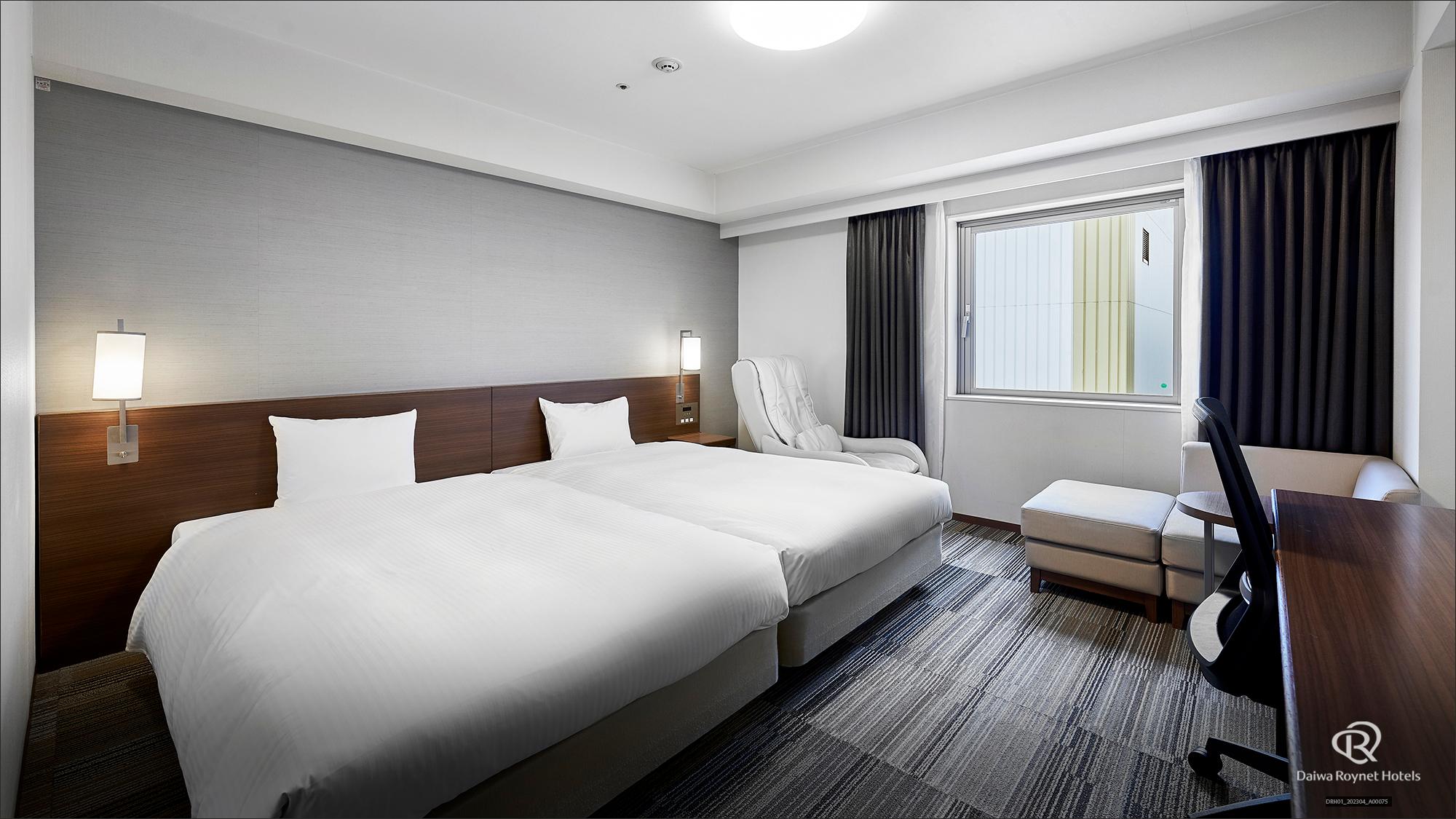Comfortable, Deluxe, Twin Beds