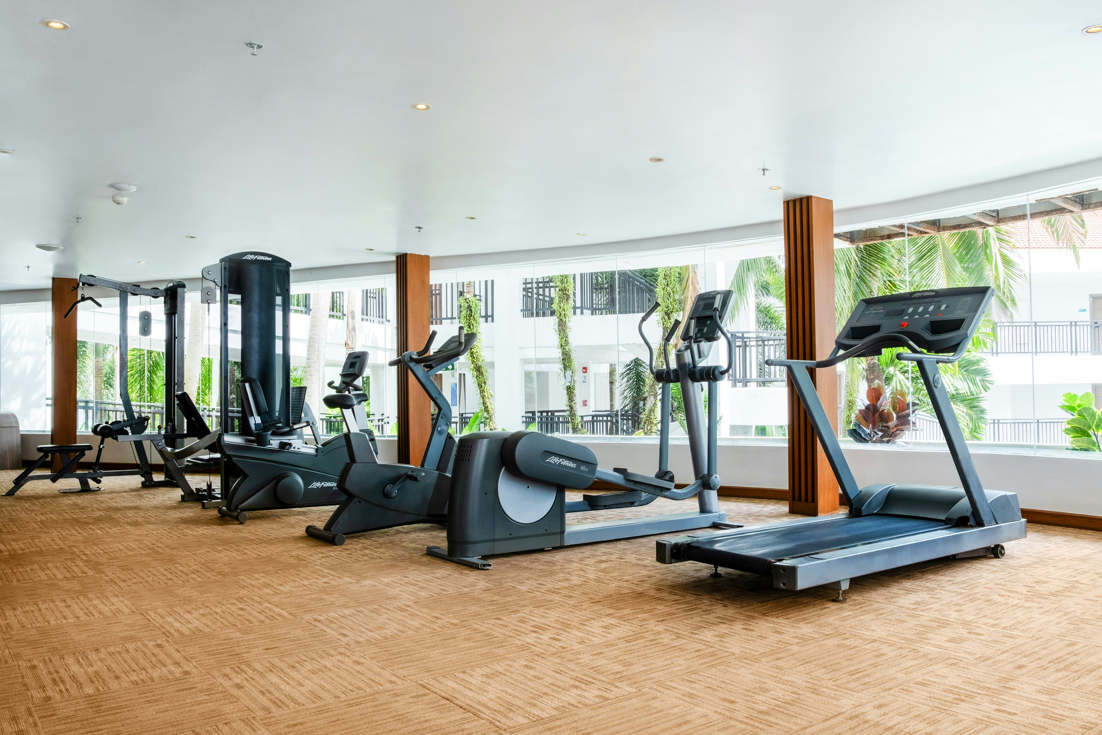 Holiday Inn Resort Phuket Karon Beach 23/50