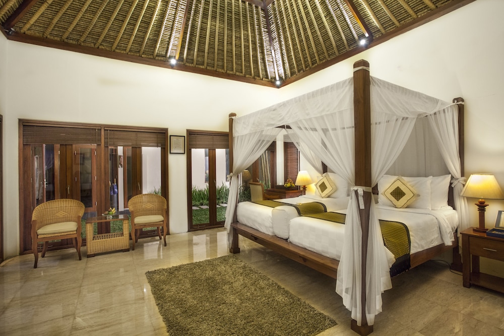 BALI BALIKU BEACH FRONT LUXURY PRIVATE POOL VILLAS 9/33