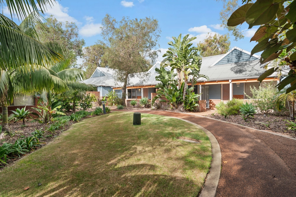 Broadwater Beach Resort Busselton 45/50