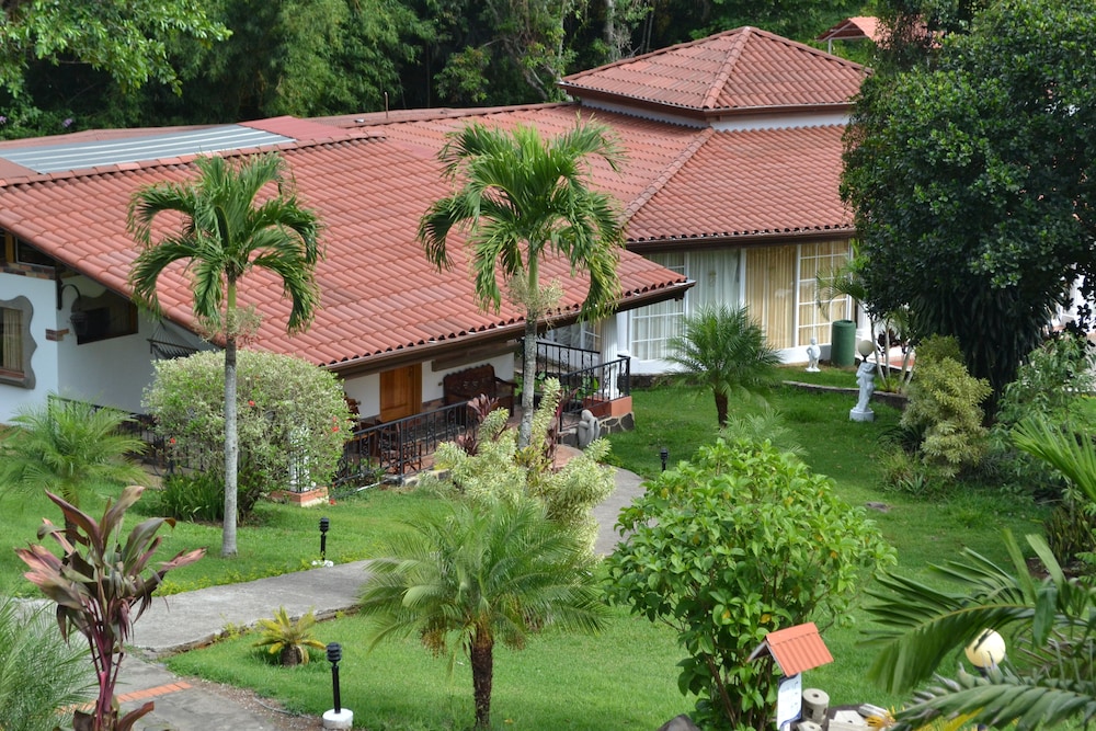 Hotel Martino Spa and Resort 47/50