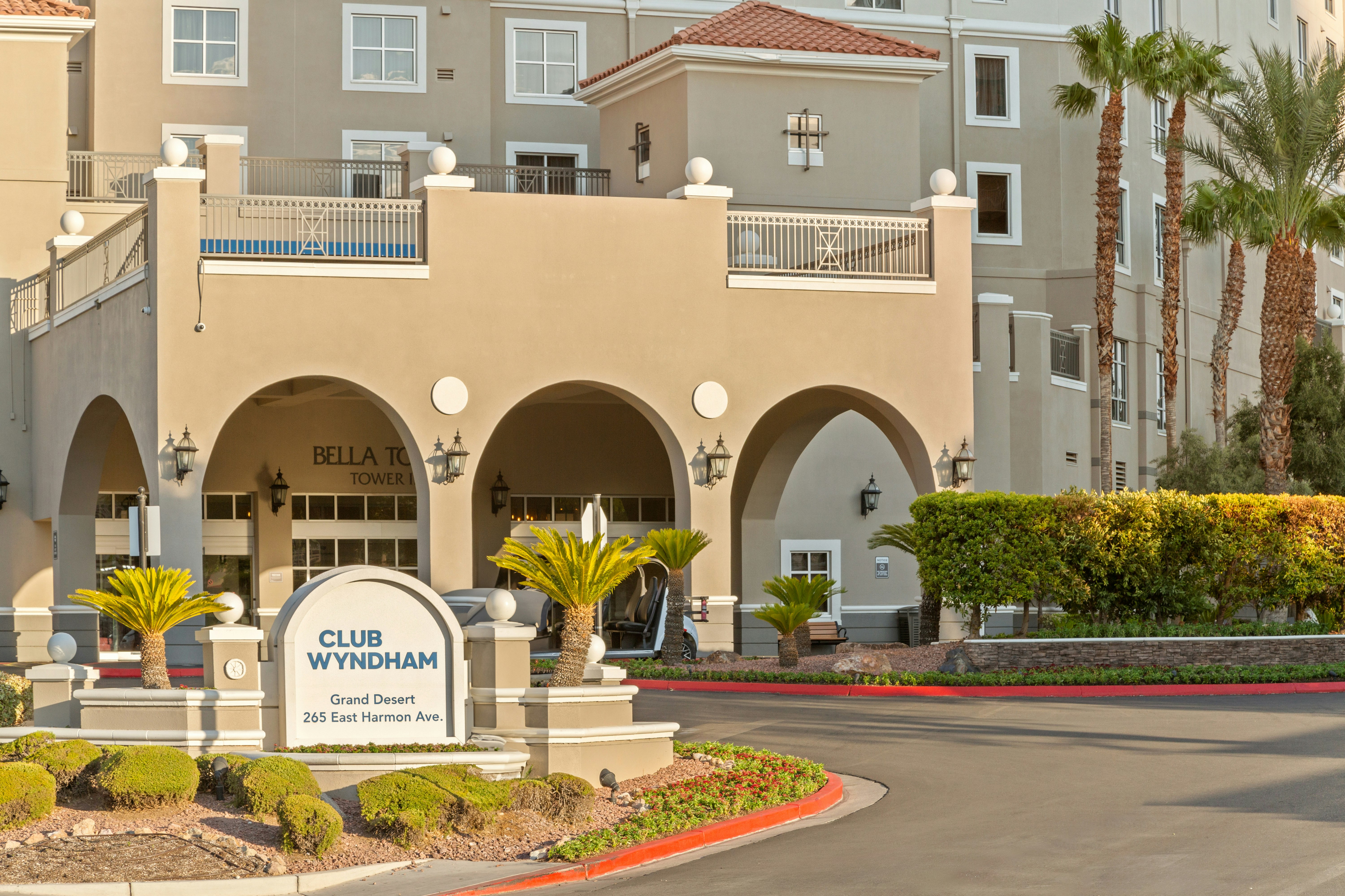 Club Wyndham Grand Desert 68/77