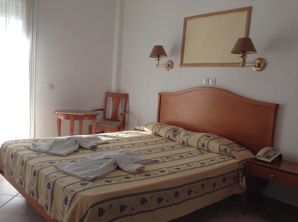 Hotel Meltemi 12/30